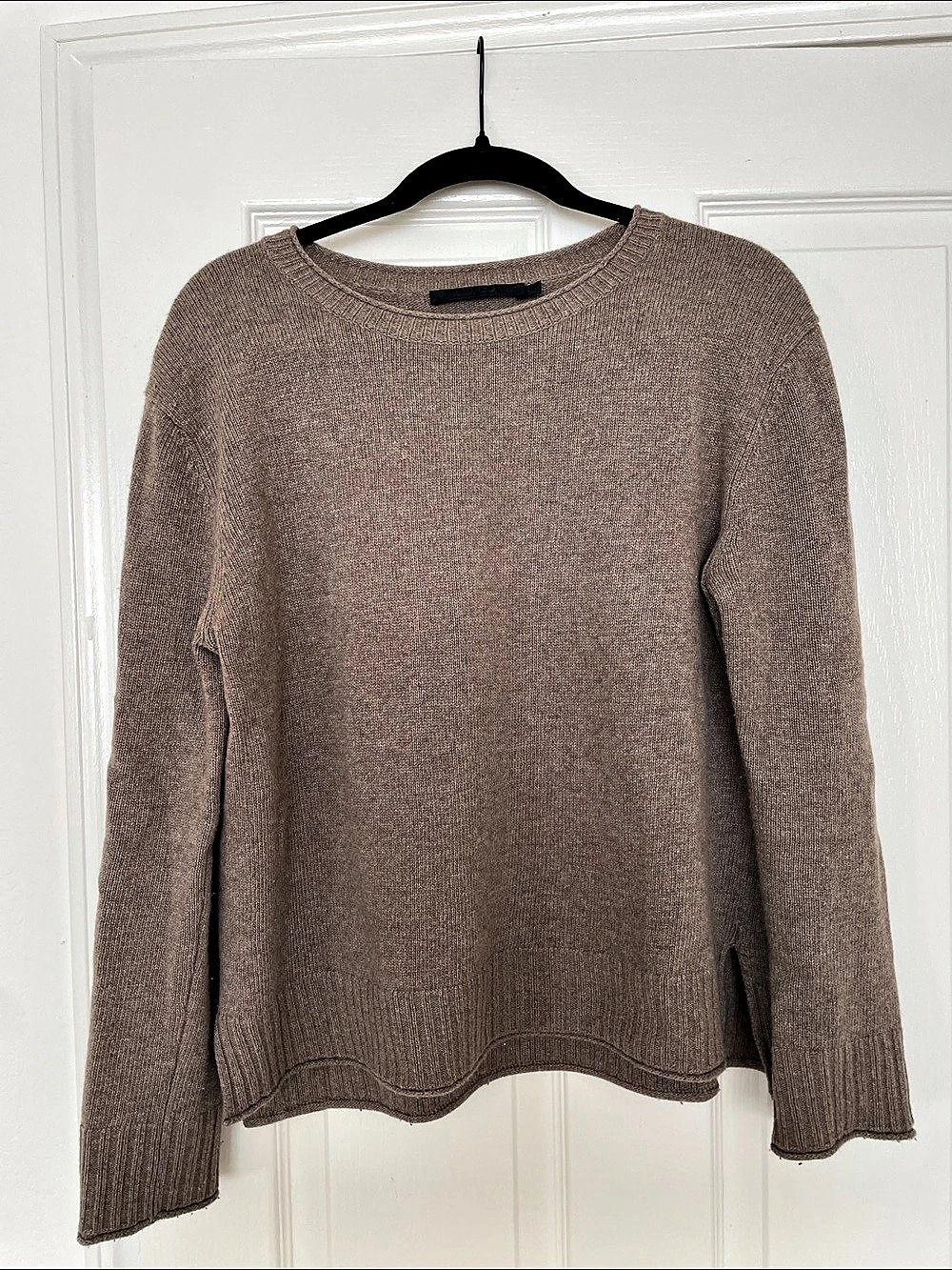 Jenni Kayne Everyday Crewneck Sweater in Light Brown Size Small